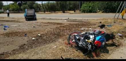 Moto contro auto sulla Conversano-Castellana: ferito un 49enne di Conversano
